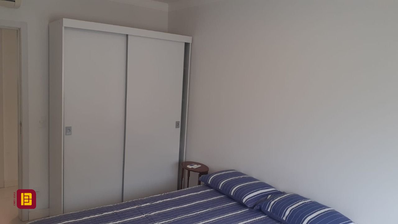 Cobertura com 252m², 6 quartos (sendo 2 suítes), 2 garagens, no bairro Ingleses em Florianópolis
