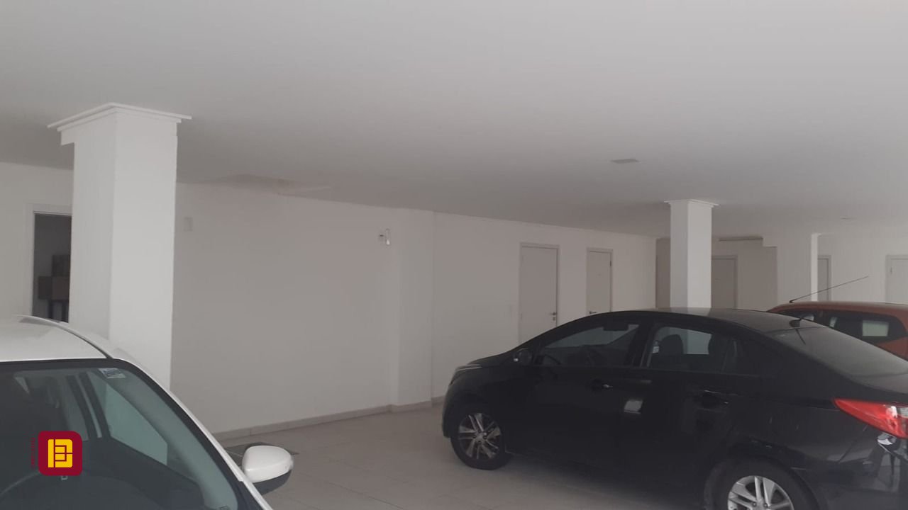 Cobertura com 252m², 6 quartos (sendo 2 suítes), 2 garagens, no bairro Ingleses em Florianópolis
