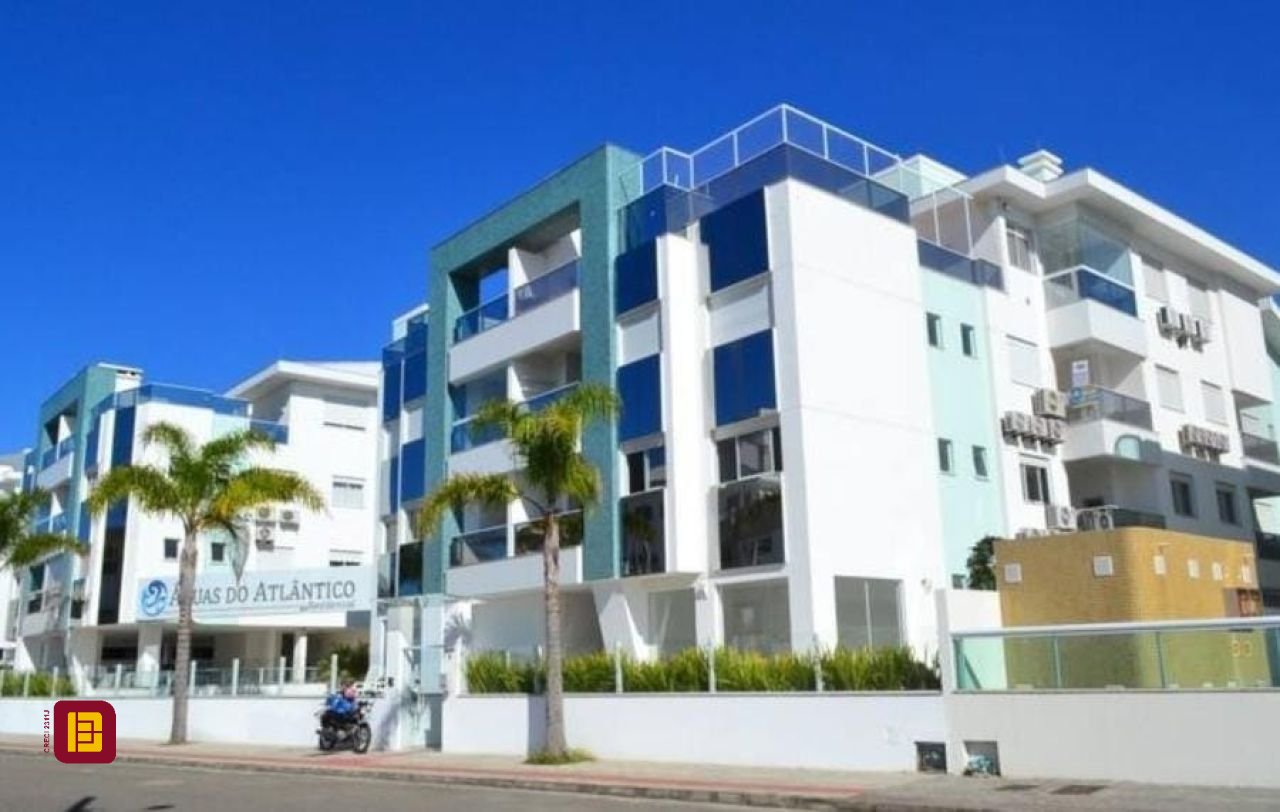 Cobertura com 252m², 6 quartos (sendo 2 suítes), 2 garagens, no bairro Ingleses em Florianópolis