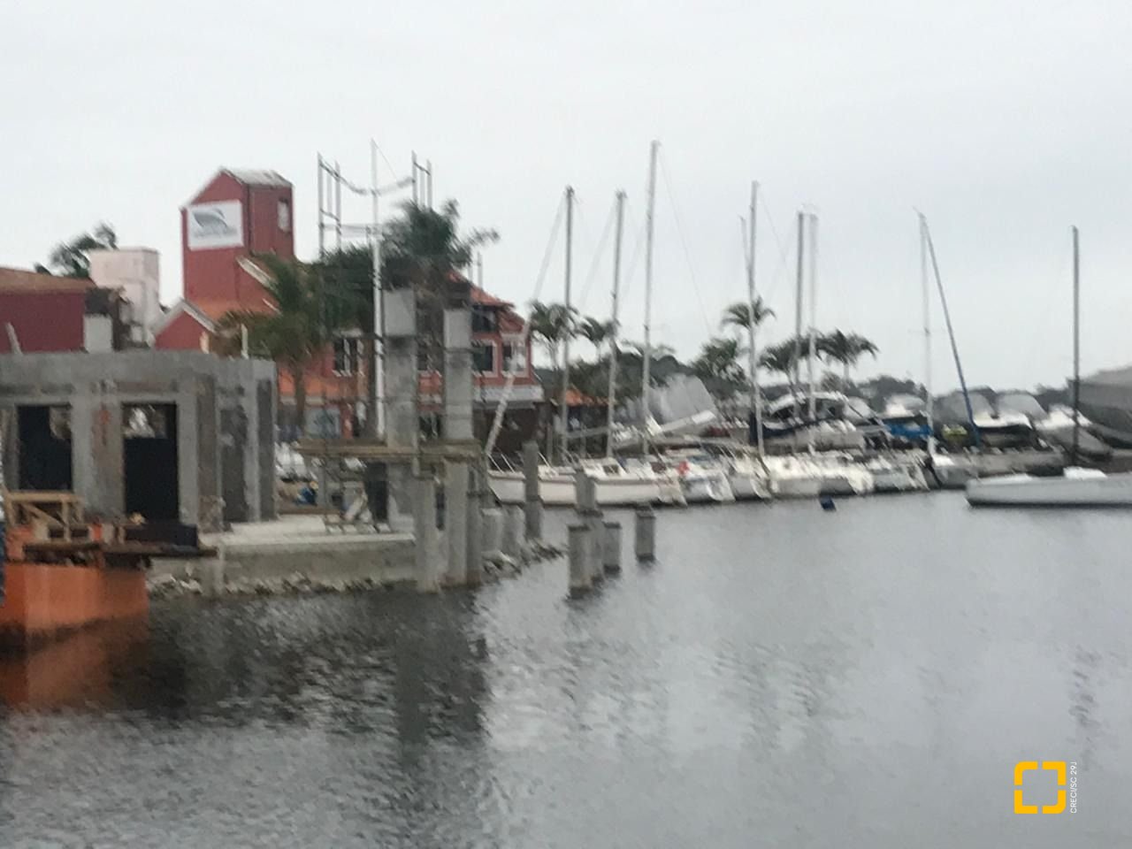 Hotel com 255m², 8 quartos, 2 garagens, no bairro Lagoa da Conceição em Florianópolis