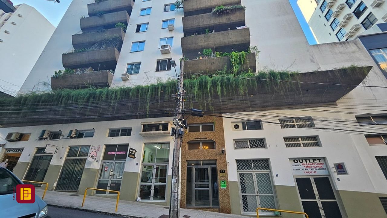 Cobertura com 173m², 2 quartos (sendo 1 suíte), 1 garagem, no bairro Centro em Florianópolis