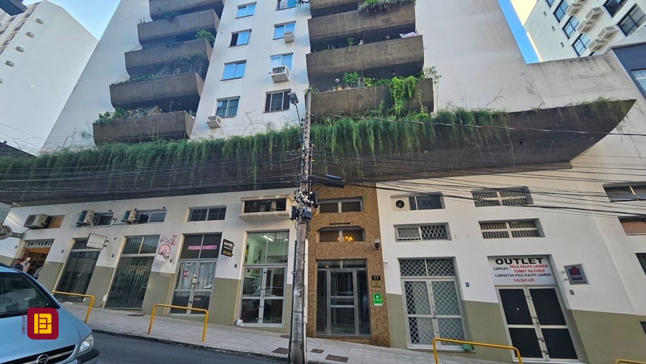 Cobertura com 173m², 2 quartos (sendo 1 suíte), 1 garagem, no bairro Centro em Florianópolis