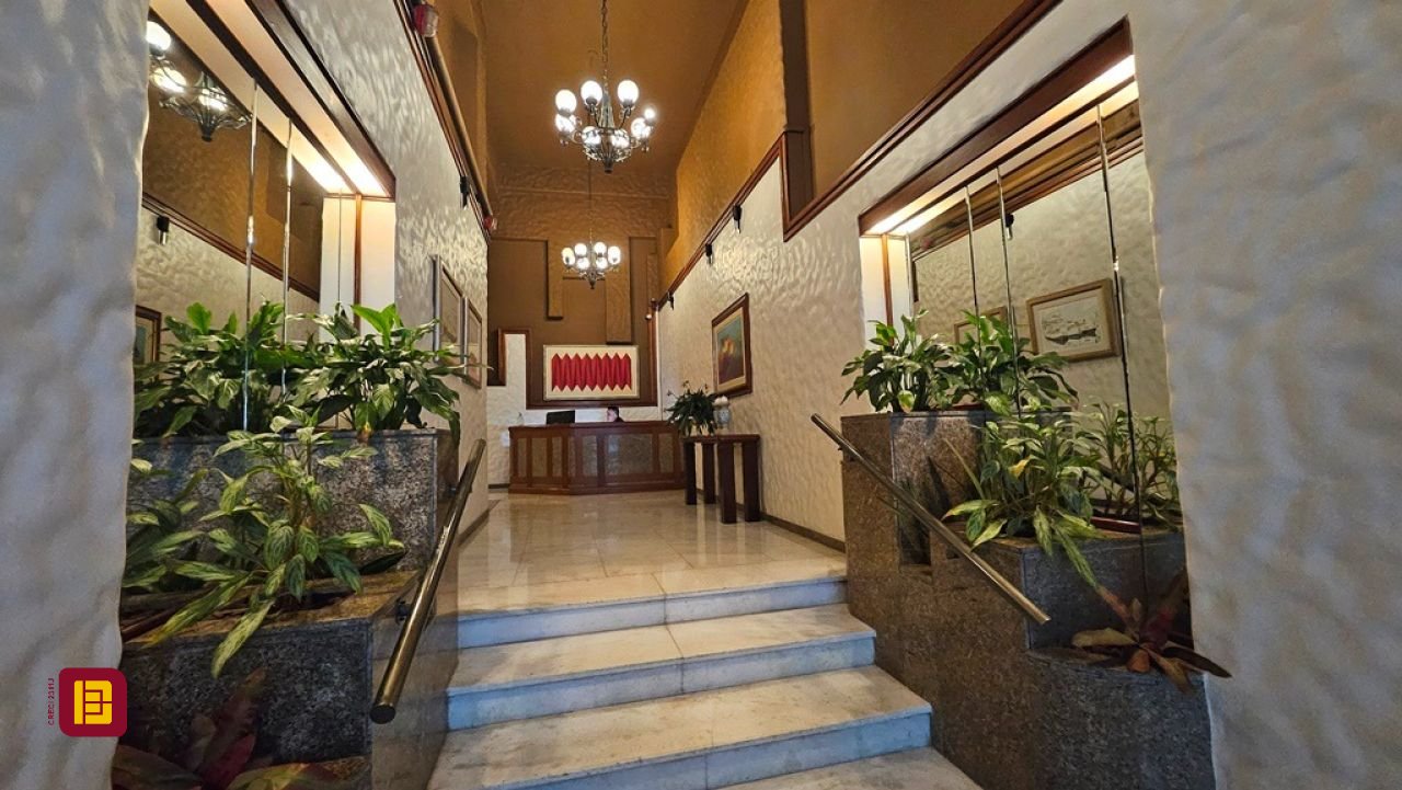 Cobertura com 173m², 2 quartos (sendo 1 suíte), 1 garagem, no bairro Centro em Florianópolis