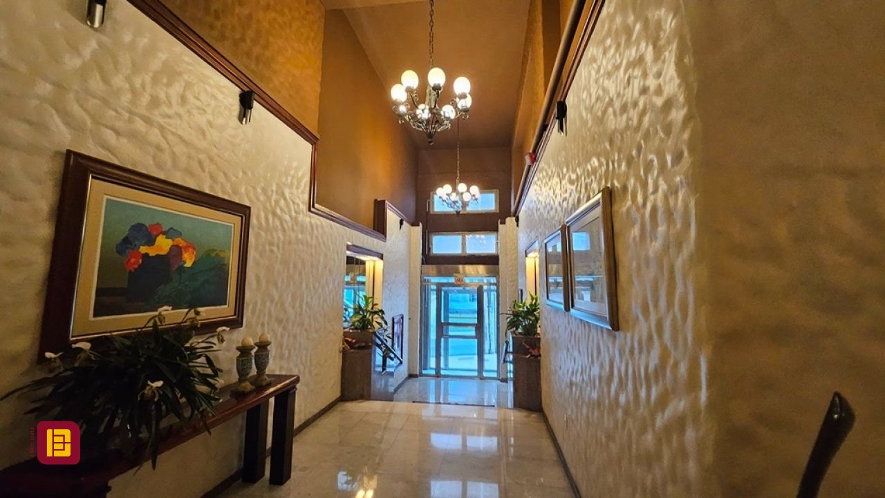 Cobertura com 173m², 2 quartos (sendo 1 suíte), 1 garagem, no bairro Centro em Florianópolis