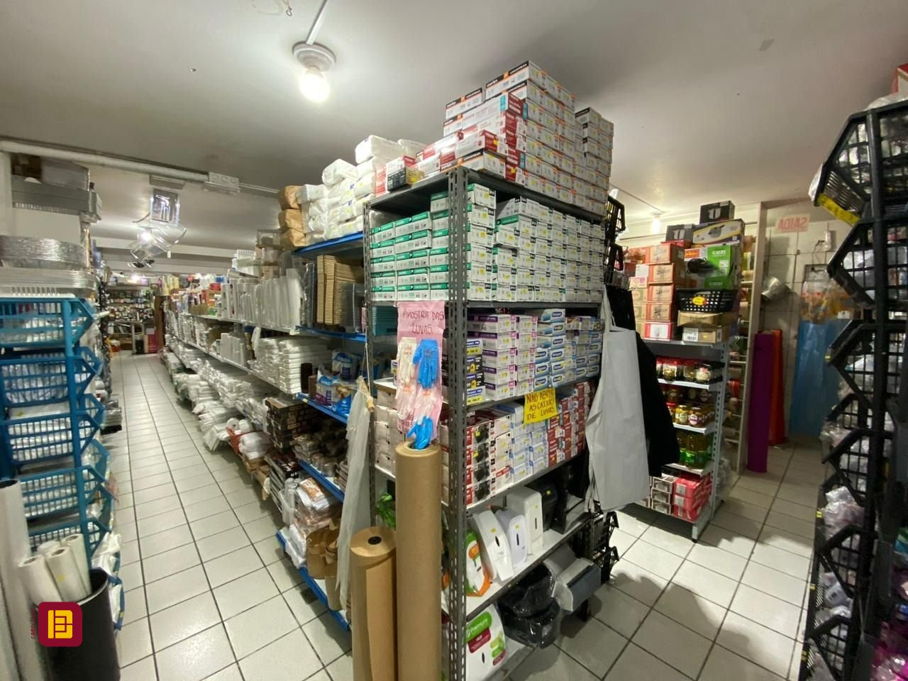 Galpão com 1000m², no bairro Cachoeira do Bom Jesus em Florianópolis