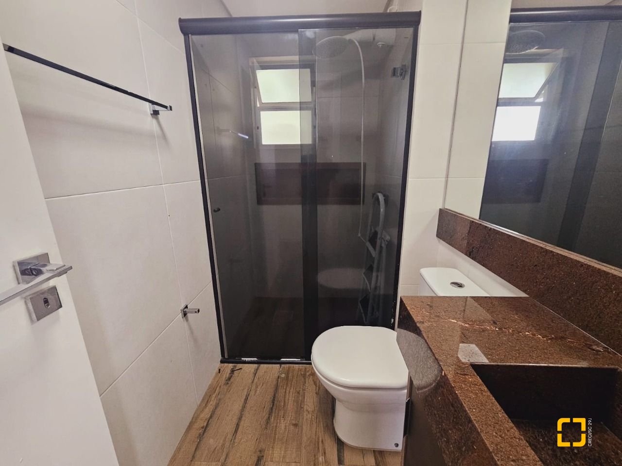 Apartamento com 108m², 4 quartos (sendo 1 suíte), 1 garagem, no bairro Bom Abrigo em Florianópolis