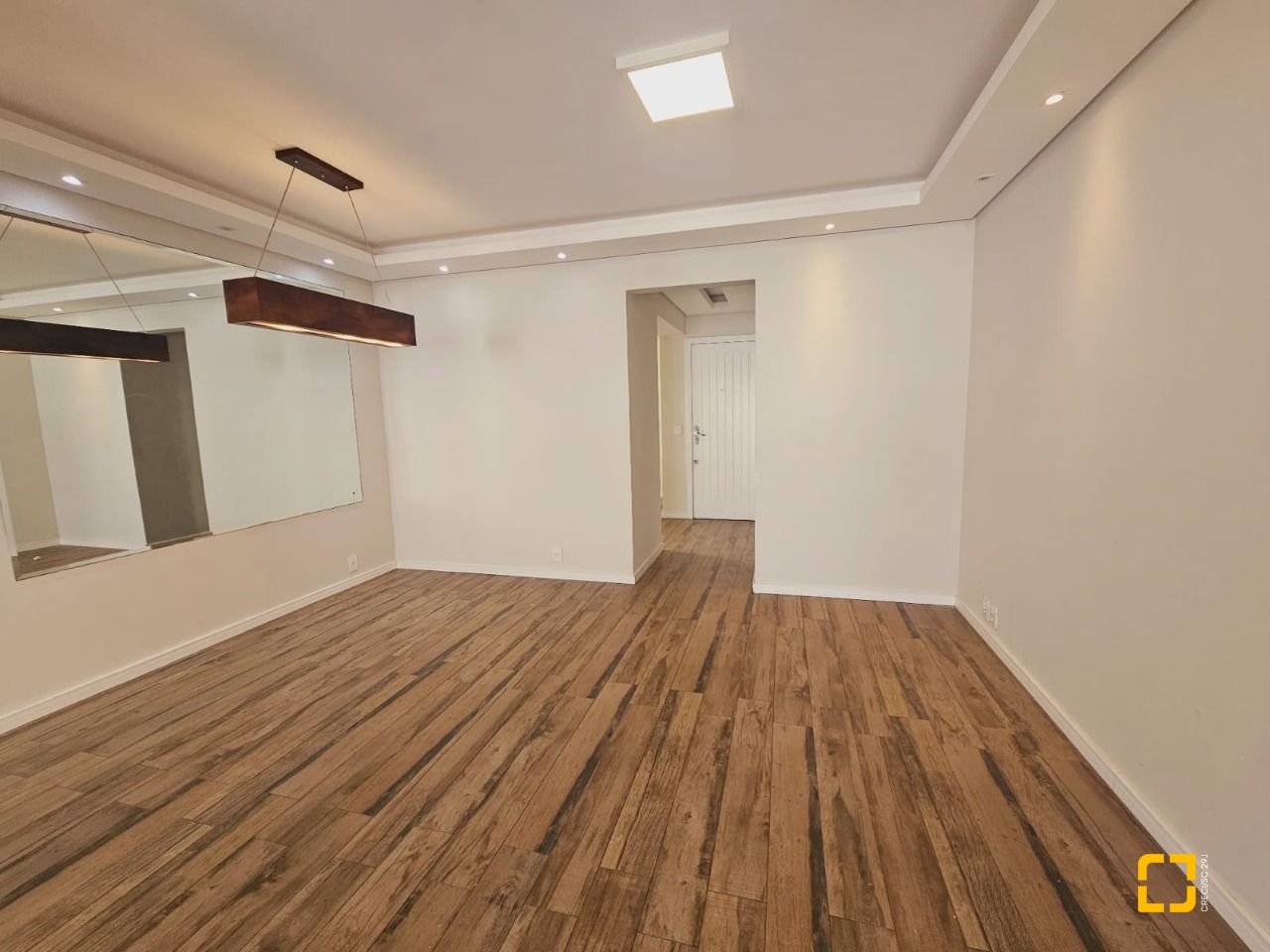 Apartamento com 108m², 4 quartos (sendo 1 suíte), 1 garagem, no bairro Bom Abrigo em Florianópolis