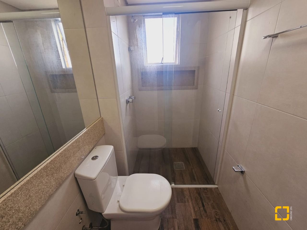 Apartamento com 108m², 4 quartos (sendo 1 suíte), 1 garagem, no bairro Bom Abrigo em Florianópolis