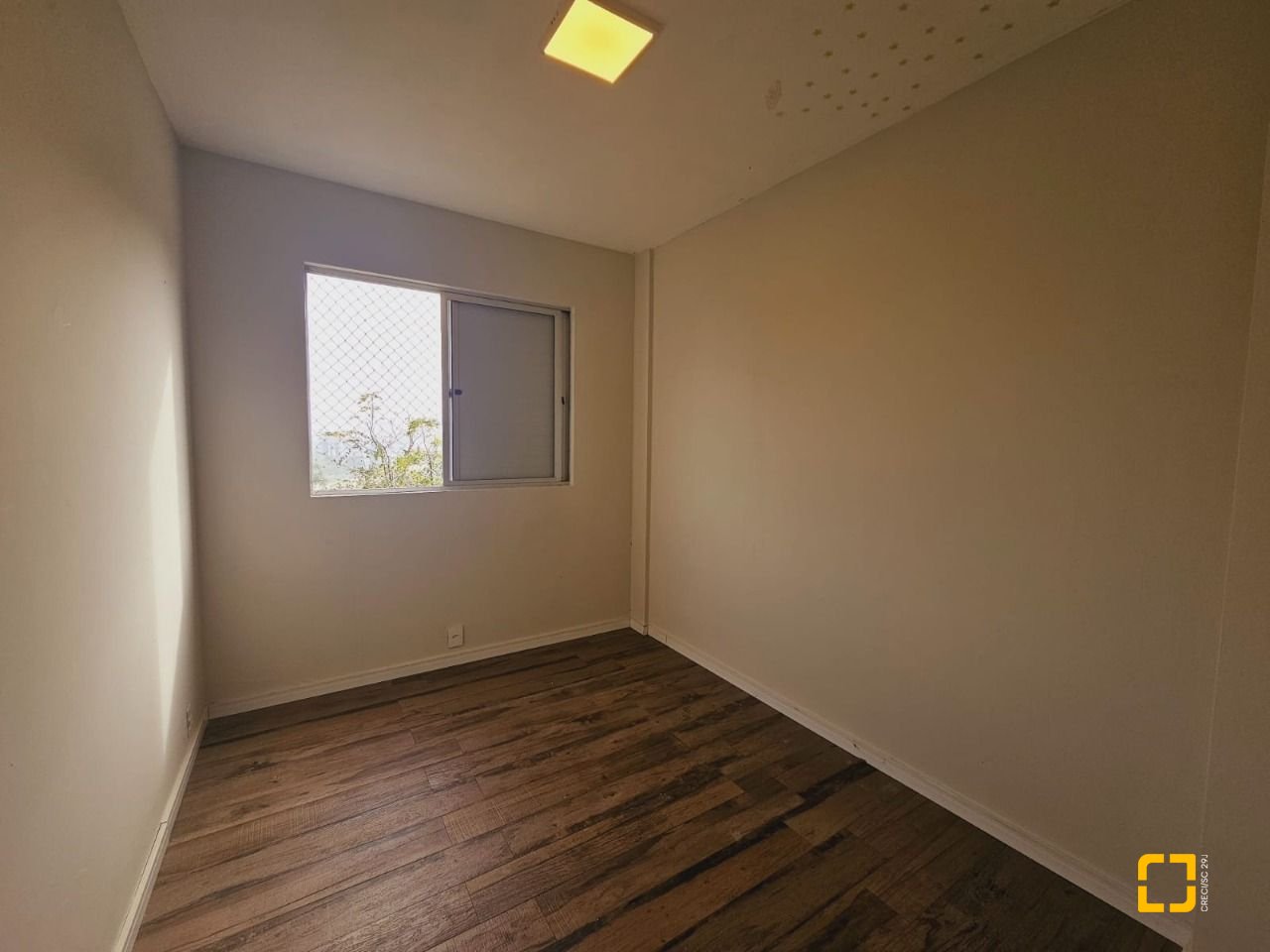 Apartamento com 108m², 4 quartos (sendo 1 suíte), 1 garagem, no bairro Bom Abrigo em Florianópolis