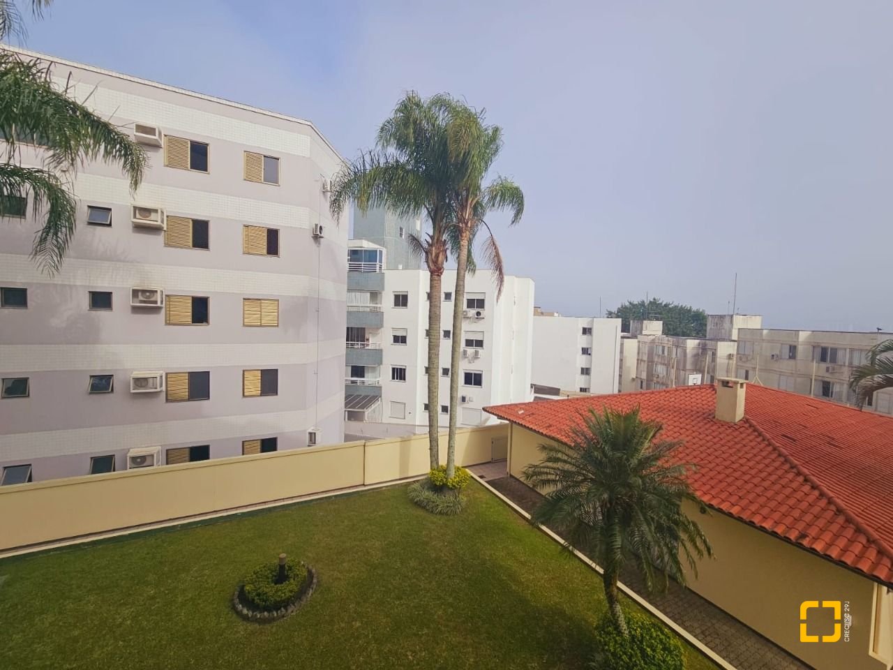 Apartamento com 108m², 4 quartos (sendo 1 suíte), 1 garagem, no bairro Bom Abrigo em Florianópolis