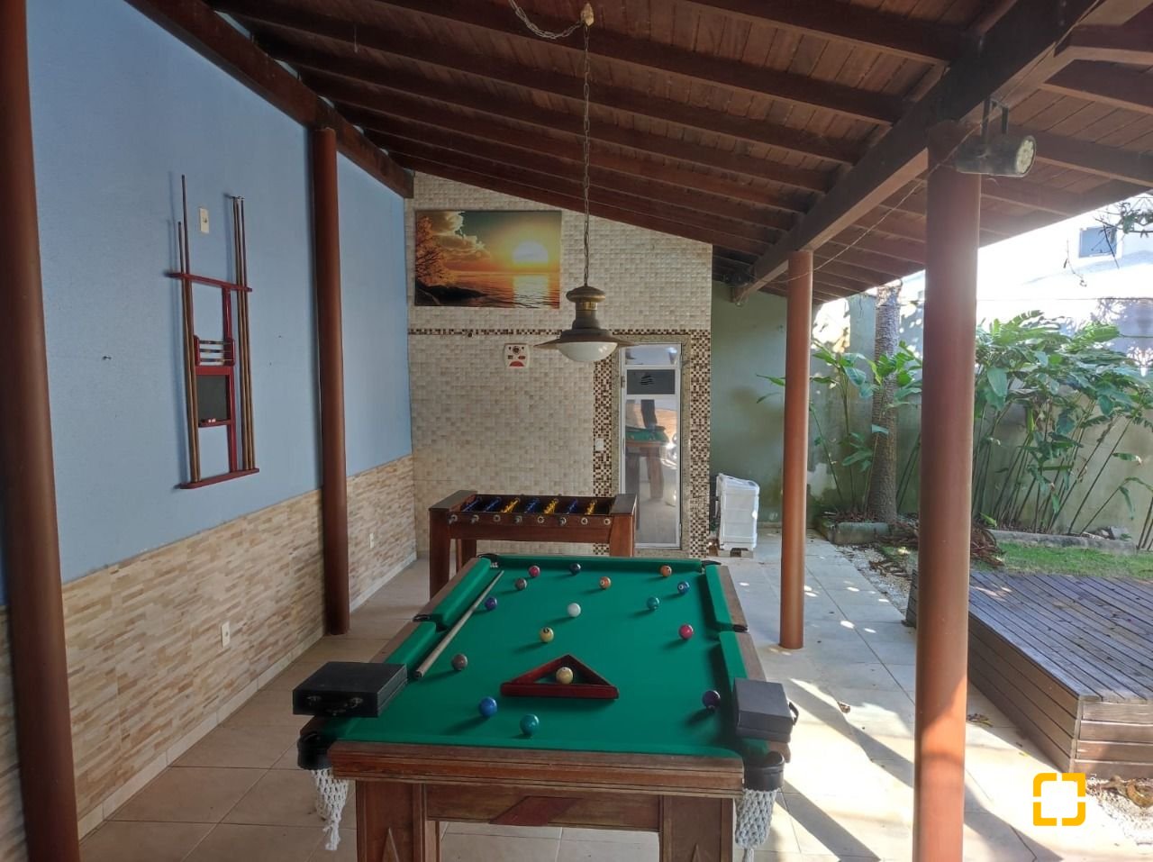 Casa de Condomínio com 287m², 6 quartos (sendo 4 suítes), 3 garagens, no bairro Bosque das Mansões em São José