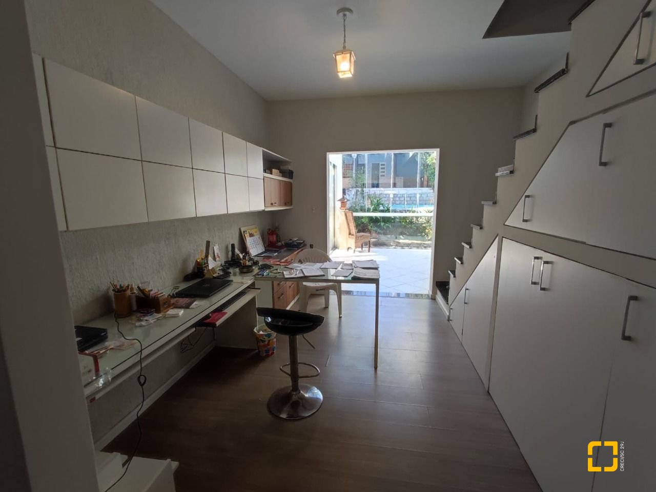 Casa de Condomínio com 287m², 6 quartos (sendo 4 suítes), 3 garagens, no bairro Bosque das Mansões em São José