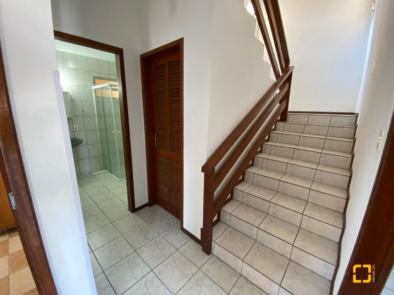 Casa com 270m², 4 garagens, no bairro Ingleses em Florianópolis