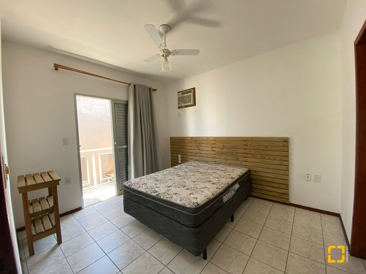 Casa com 270m², 4 garagens, no bairro Ingleses em Florianópolis