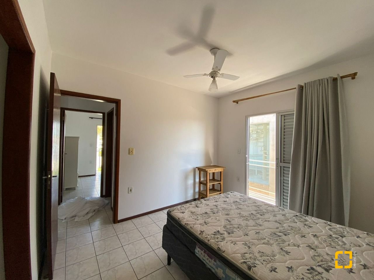 Casa com 270m², 4 garagens, no bairro Ingleses em Florianópolis