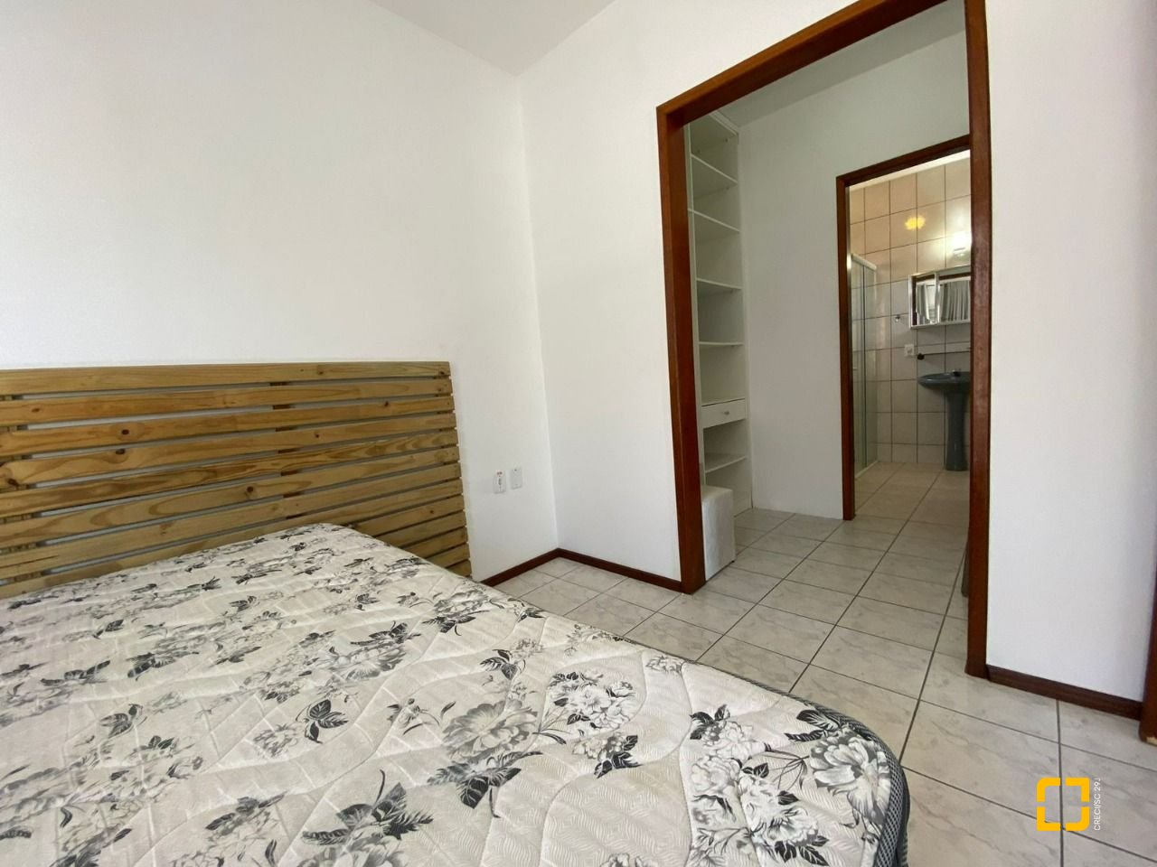 Casa com 270m², 4 garagens, no bairro Ingleses em Florianópolis