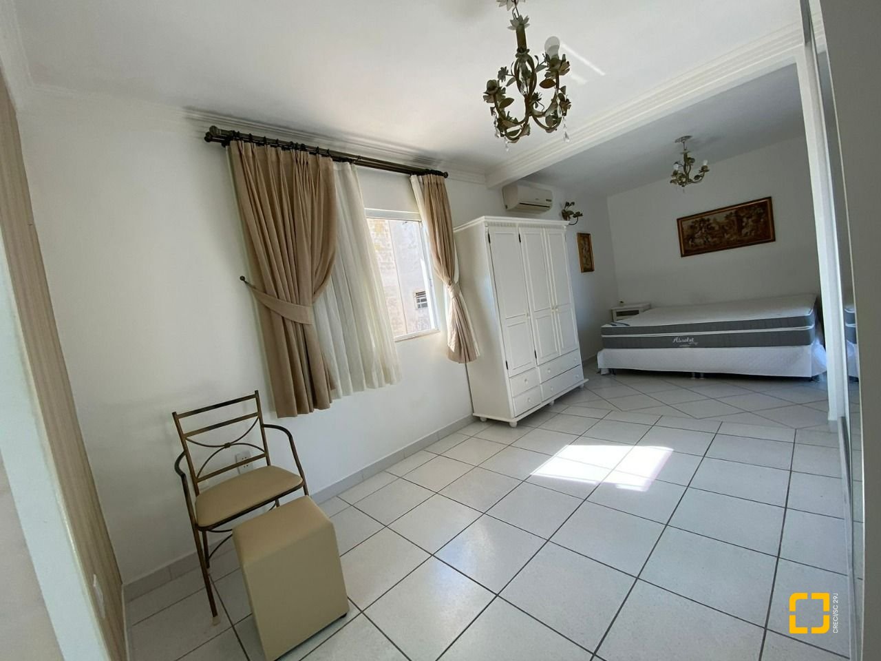 Casa com 270m², 4 garagens, no bairro Ingleses em Florianópolis