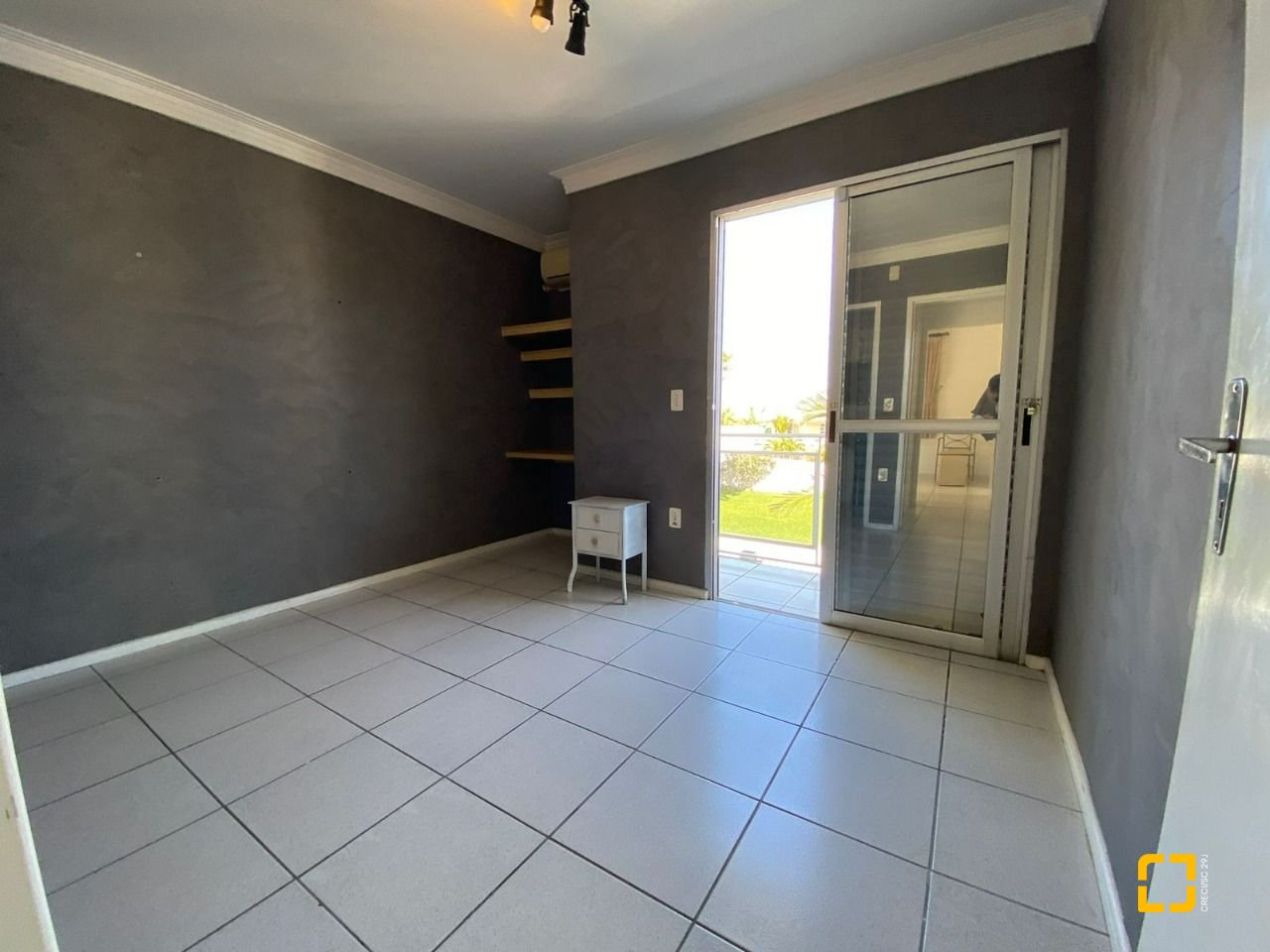 Casa com 270m², 4 garagens, no bairro Ingleses em Florianópolis