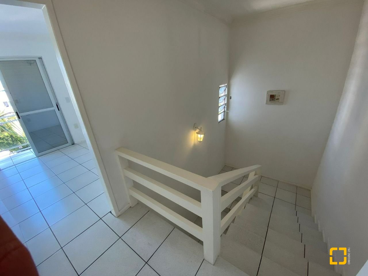 Casa com 270m², 4 garagens, no bairro Ingleses em Florianópolis