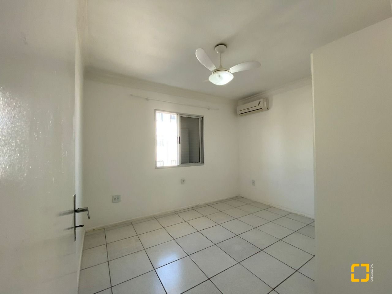 Casa com 270m², 4 garagens, no bairro Ingleses em Florianópolis