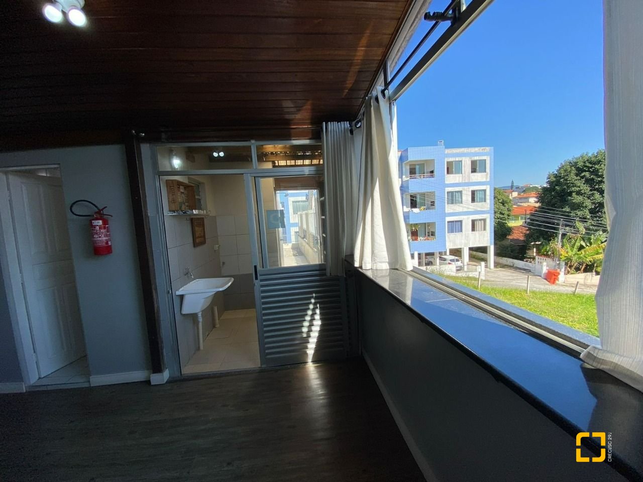 Casa com 270m², 4 garagens, no bairro Ingleses em Florianópolis