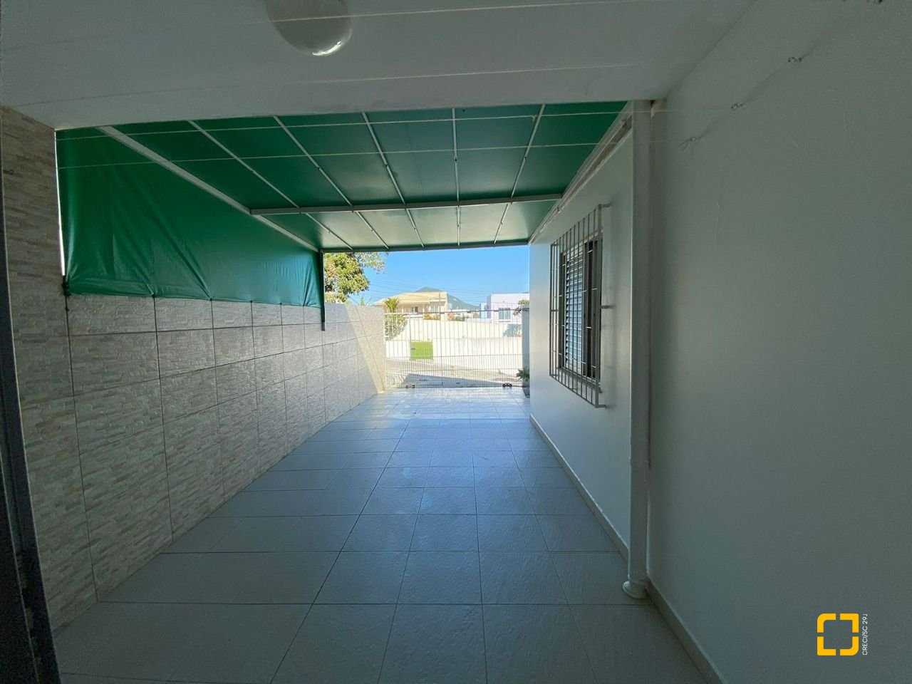 Casa com 270m², 4 garagens, no bairro Ingleses em Florianópolis