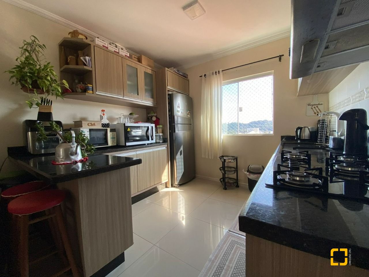Apartamento com 120m², 4 quartos (sendo 1 suíte), 2 garagens, no bairro Ingleses em Florianópolis