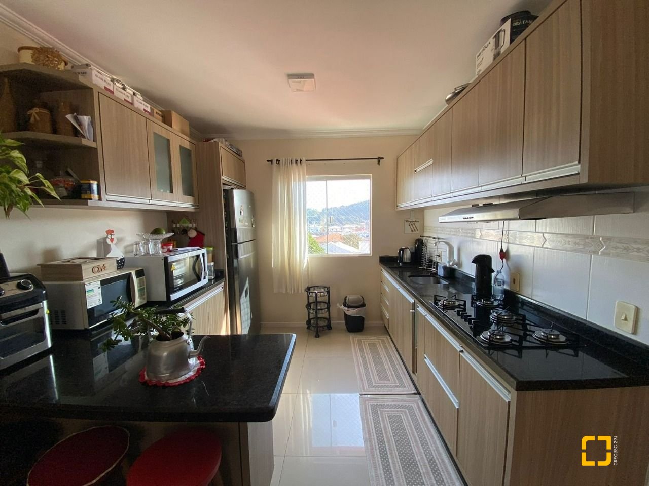 Apartamento com 120m², 4 quartos (sendo 1 suíte), 2 garagens, no bairro Ingleses em Florianópolis