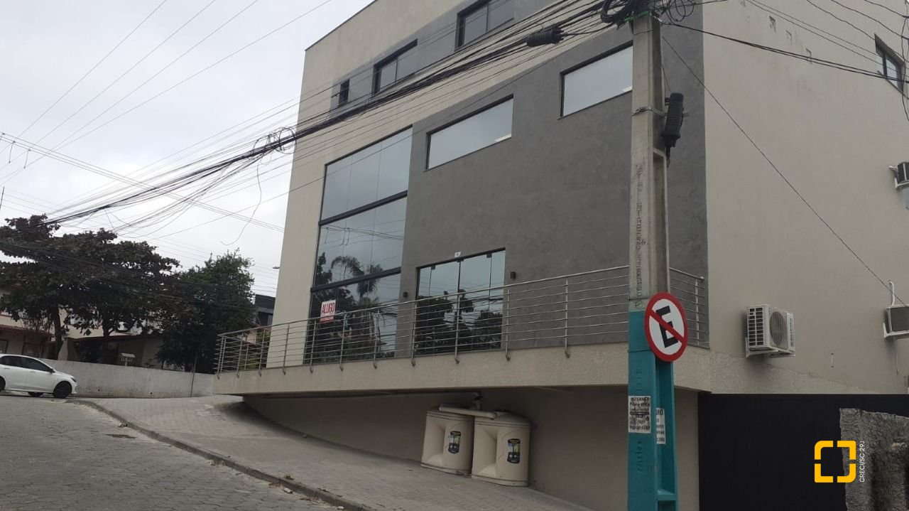 Sala com 42m², 1 garagem, no bairro Ingleses do Rio Vermelho em Florianópolis