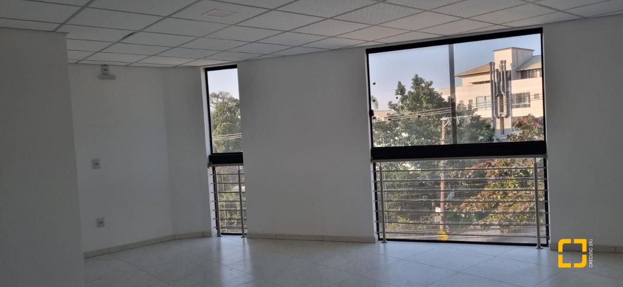 Sala com 42m², 1 garagem, no bairro Ingleses do Rio Vermelho em Florianópolis