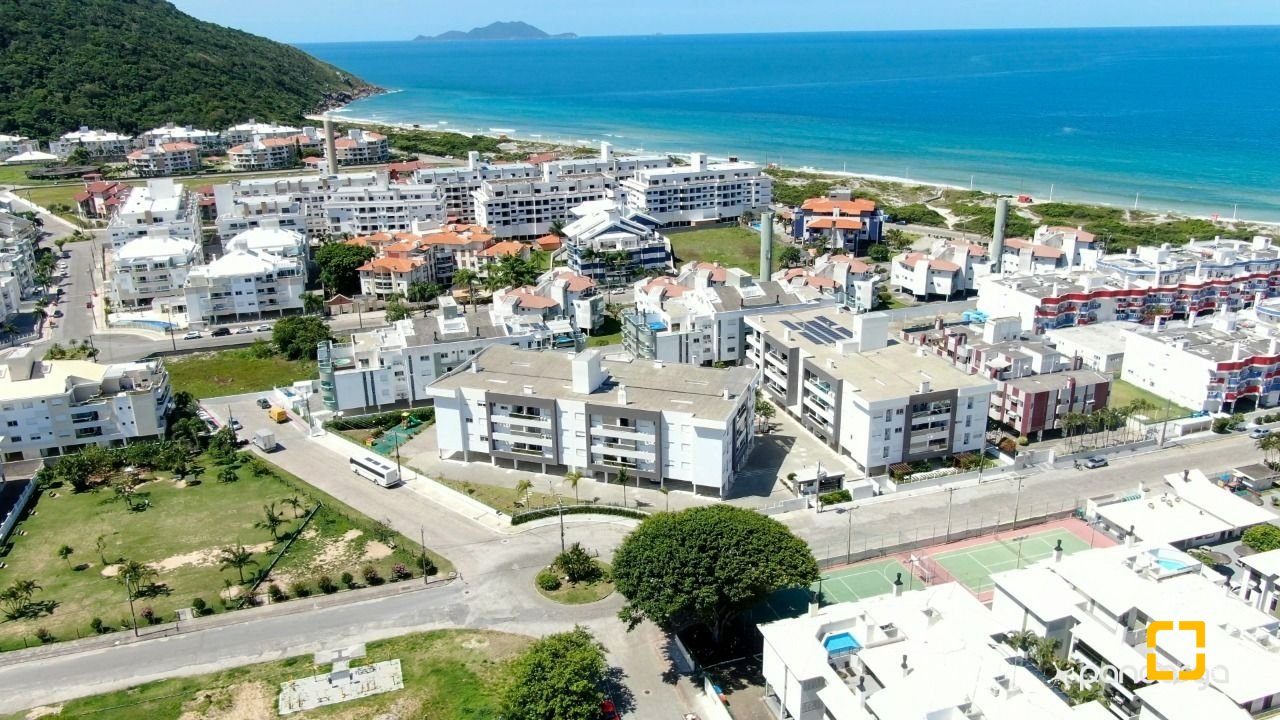 Apartamento com 81m², 4 quartos (sendo 2 suítes), 2 garagens, no bairro Ingleses em Florianópolis