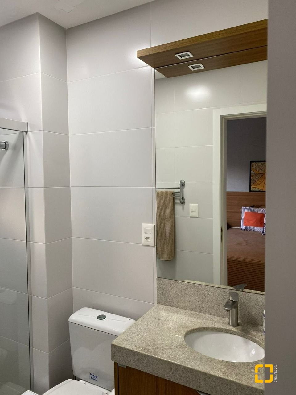 Apartamento com 81m², 4 quartos (sendo 2 suítes), 2 garagens, no bairro Ingleses em Florianópolis