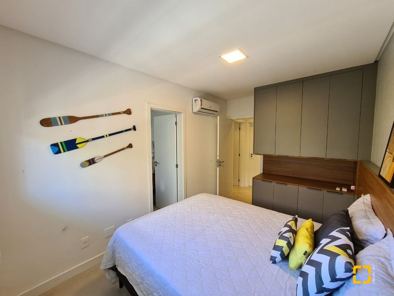 Apartamento com 81m², 4 quartos (sendo 2 suítes), 2 garagens, no bairro Ingleses em Florianópolis
