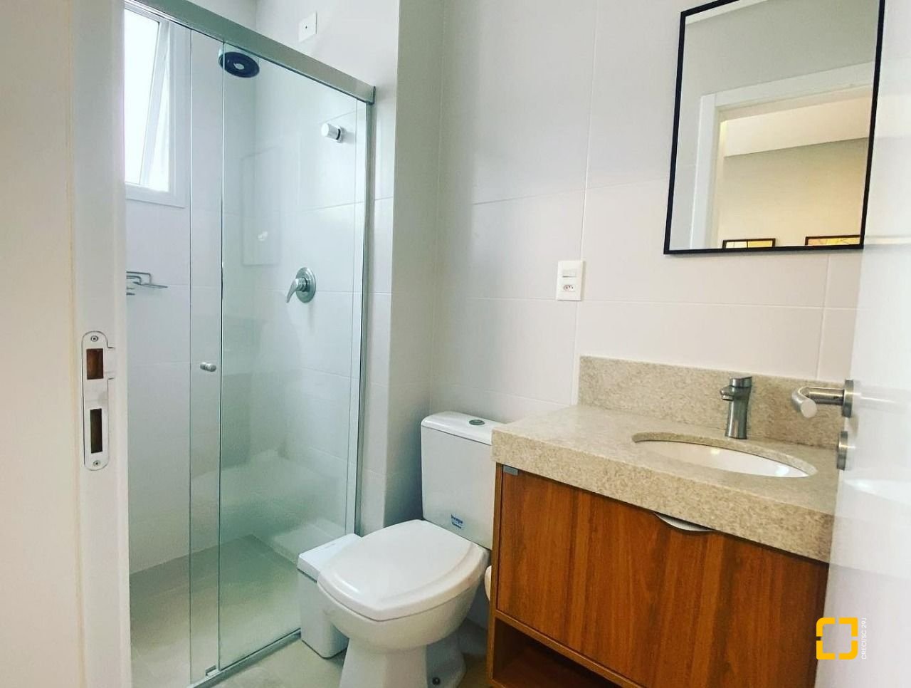 Apartamento com 81m², 4 quartos (sendo 2 suítes), 2 garagens, no bairro Ingleses em Florianópolis