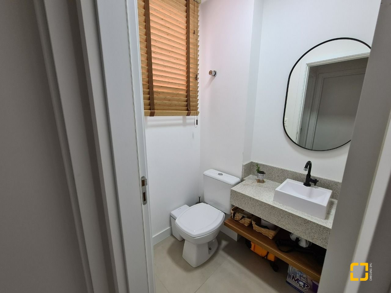 Apartamento com 81m², 4 quartos (sendo 2 suítes), 2 garagens, no bairro Ingleses em Florianópolis