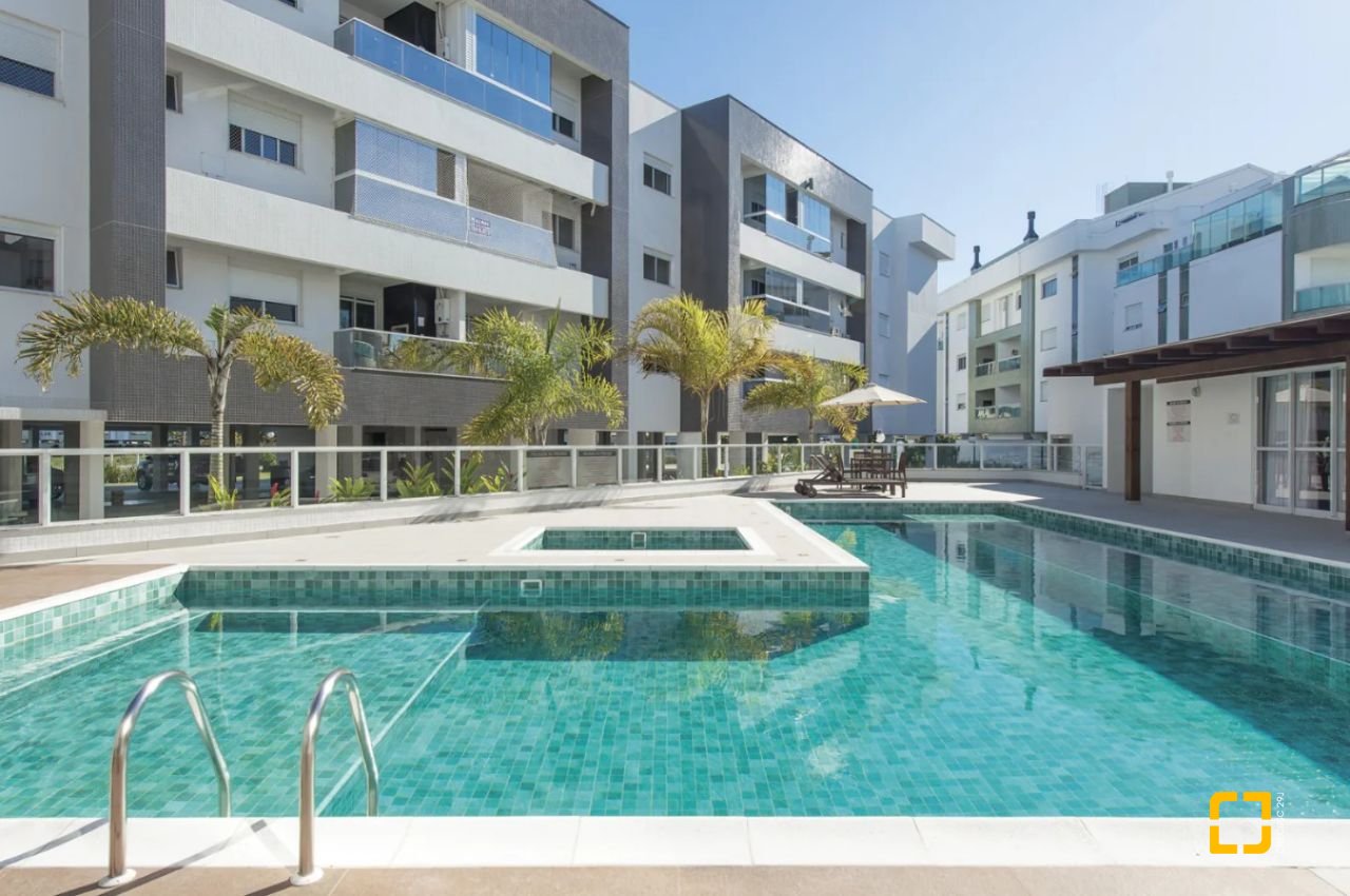 Apartamento com 81m², 4 quartos (sendo 2 suítes), 2 garagens, no bairro Ingleses em Florianópolis