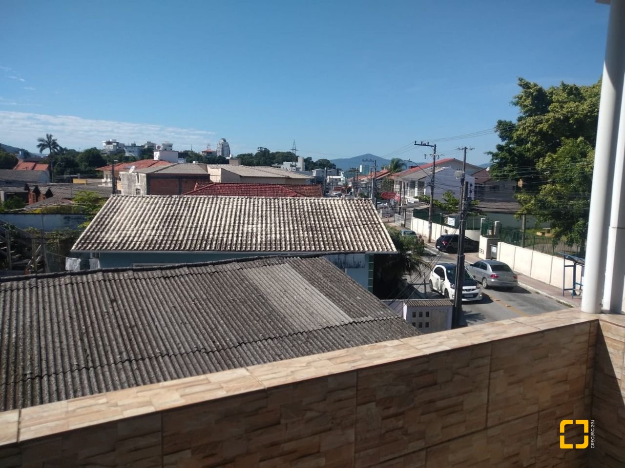 Casa com 350m², 7 quartos (sendo 1 suíte), 5 garagens, no bairro Passa Vinte em Palhoça