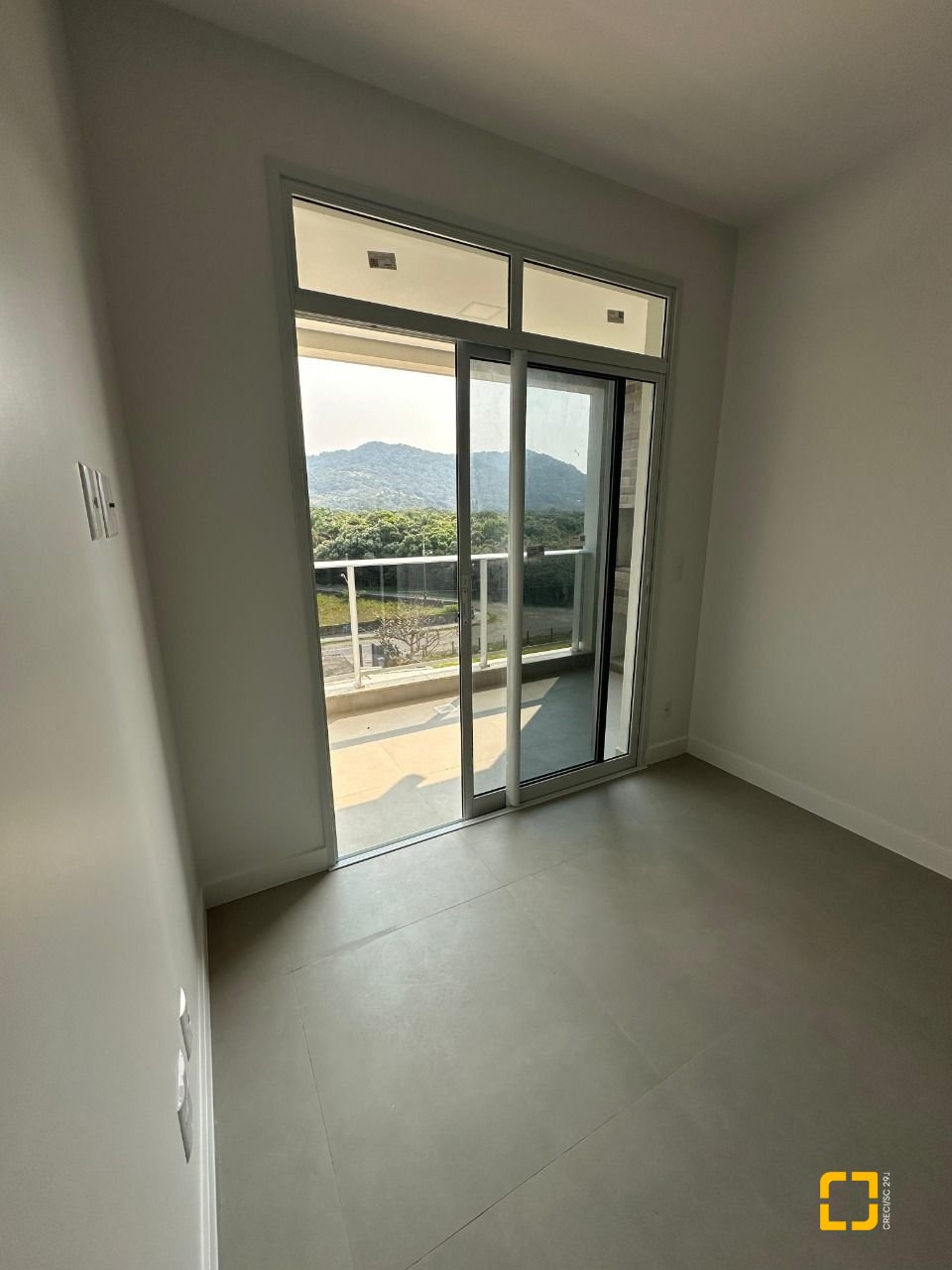 Apartamento com 73m², 3 quartos (sendo 1 suíte), 1 garagem, no bairro Pântano do Sul em Florianópolis
