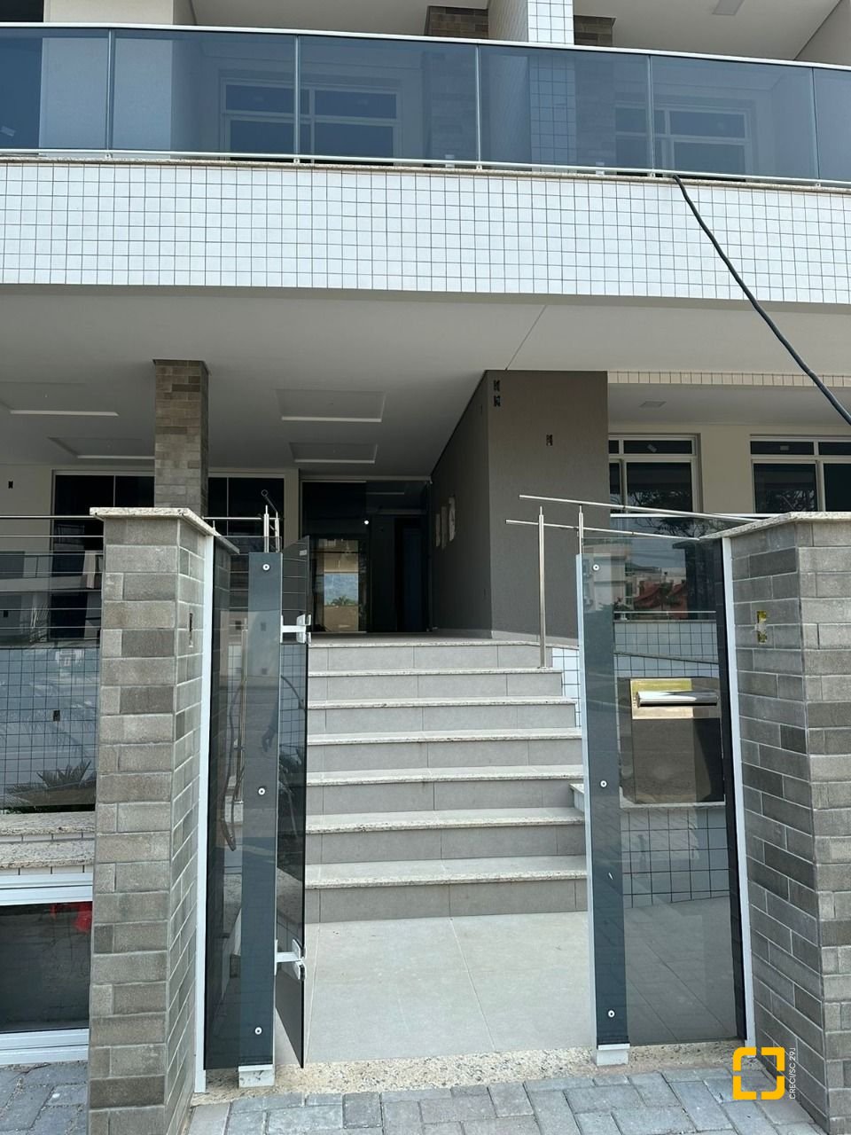 Apartamento com 73m², 3 quartos (sendo 1 suíte), 1 garagem, no bairro Açores em Florianópolis