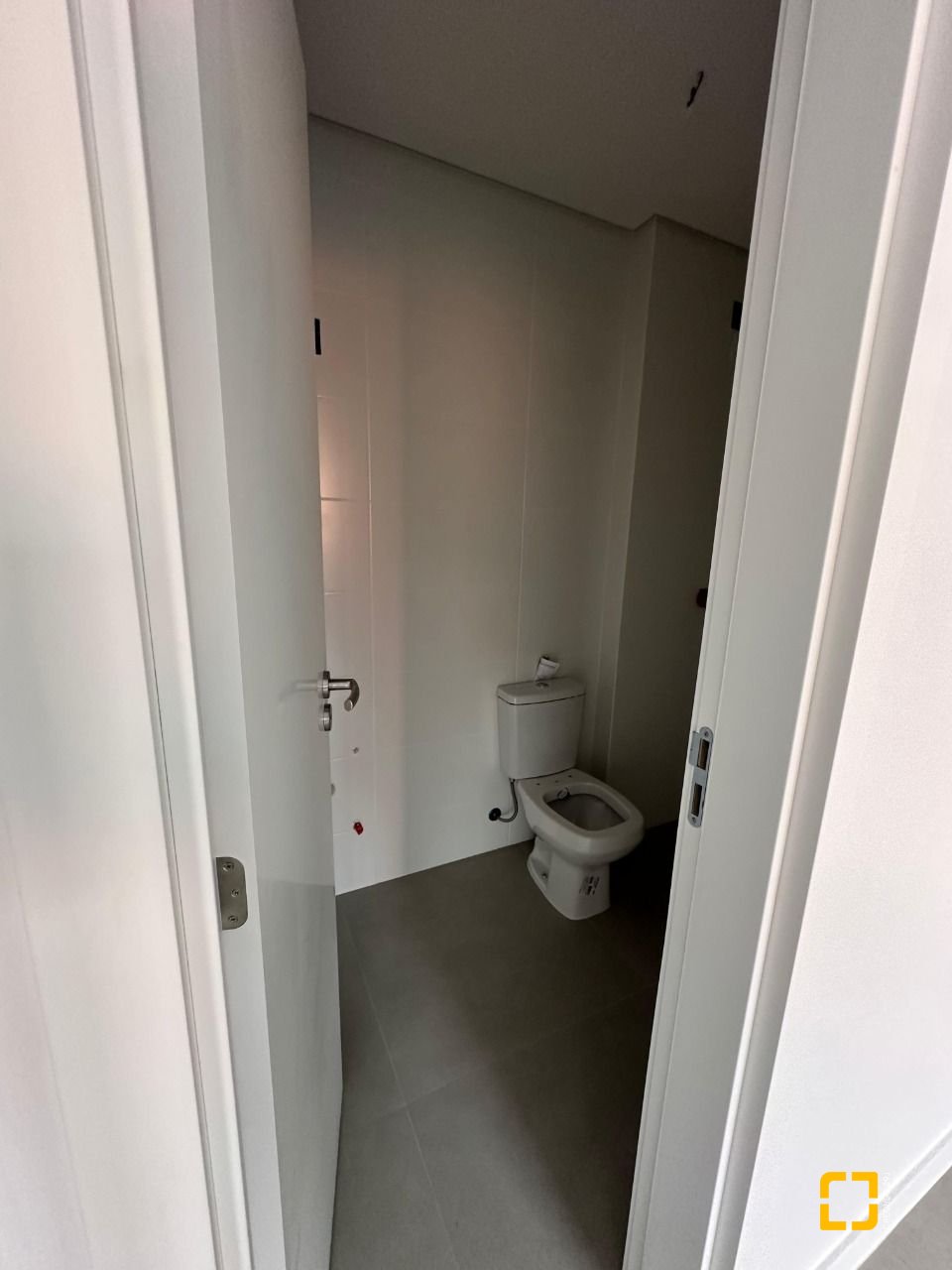 Apartamento com 73m², 3 quartos (sendo 1 suíte), 1 garagem, no bairro Açores em Florianópolis
