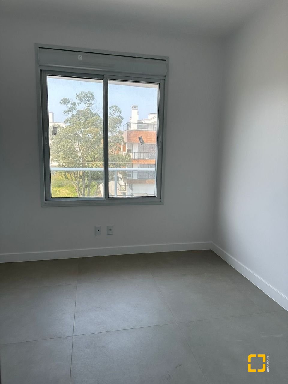 Apartamento com 48m², 1 quarto, 1 garagem, no bairro Pântano do Sul em Florianópolis