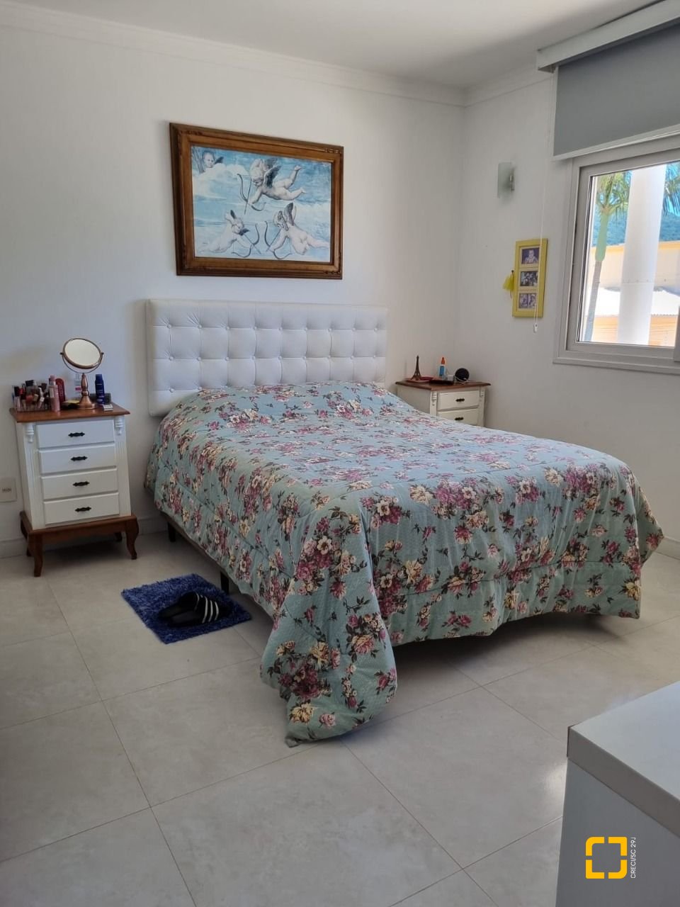 Casa com 567m², 6 quartos (sendo 2 suítes), 3 garagens, no bairro Ingleses em Florianópolis