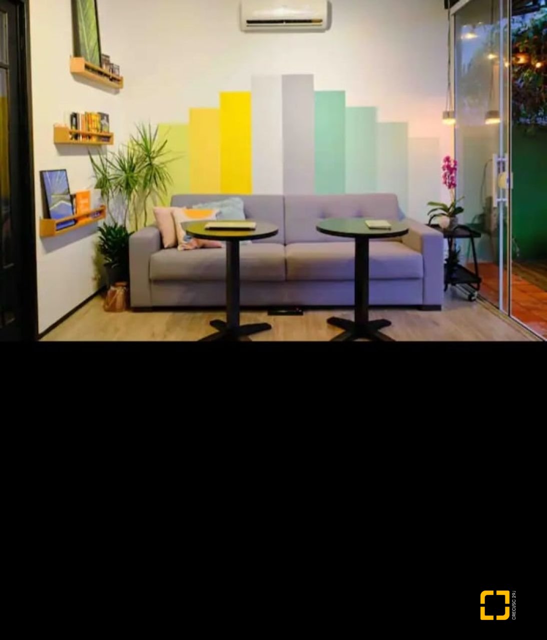 Casa com 295m², 7 quartos (sendo 2 suítes), no bairro Córrego Grande em Florianópolis