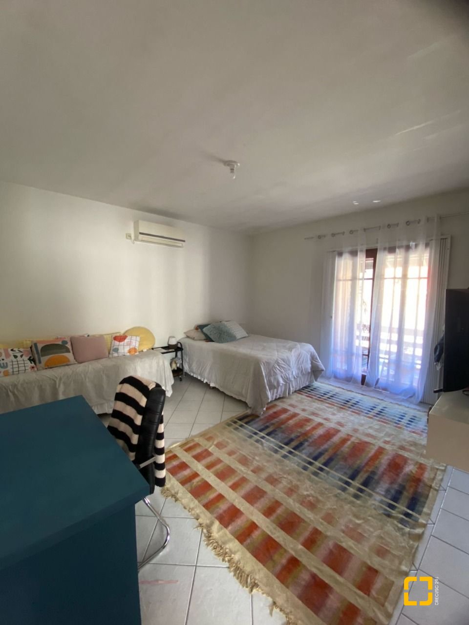 Casa com 295m², no bairro Córrego Grande em Florianópolis
