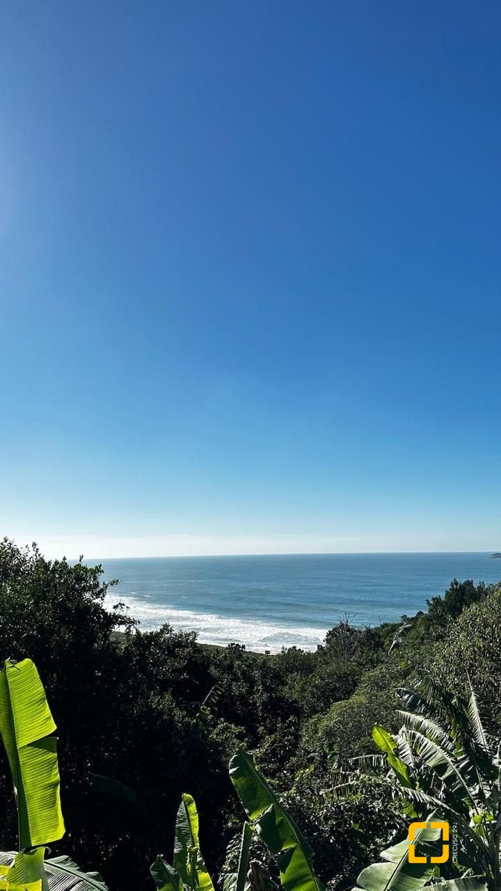 Casa com 125m², 4 quartos, 5 garagens, no bairro Lagoa da Conceição em Florianópolis
