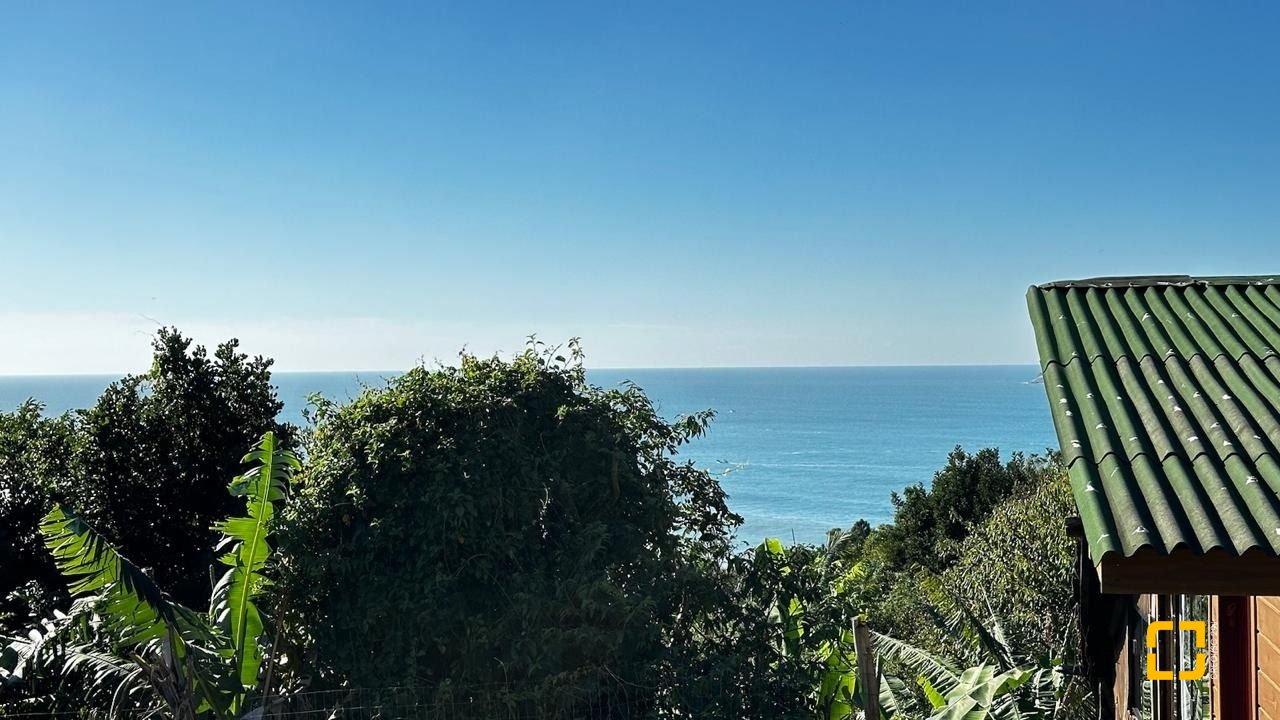 Casa com 125m², 4 quartos, 5 garagens, no bairro Lagoa da Conceição em Florianópolis