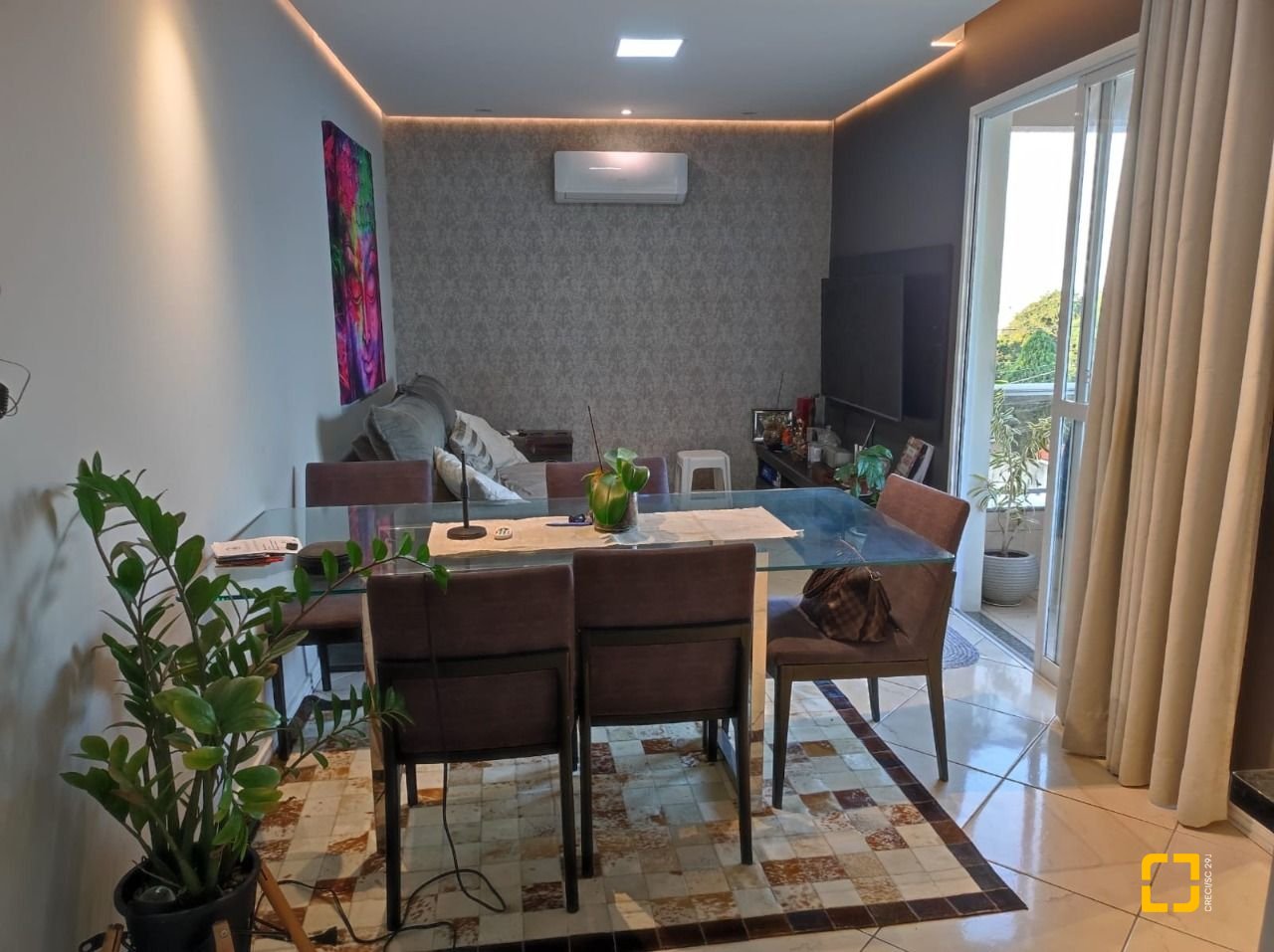 Apartamento com 61m², 2 quartos, 1 garagem, no bairro Potecas em São José
