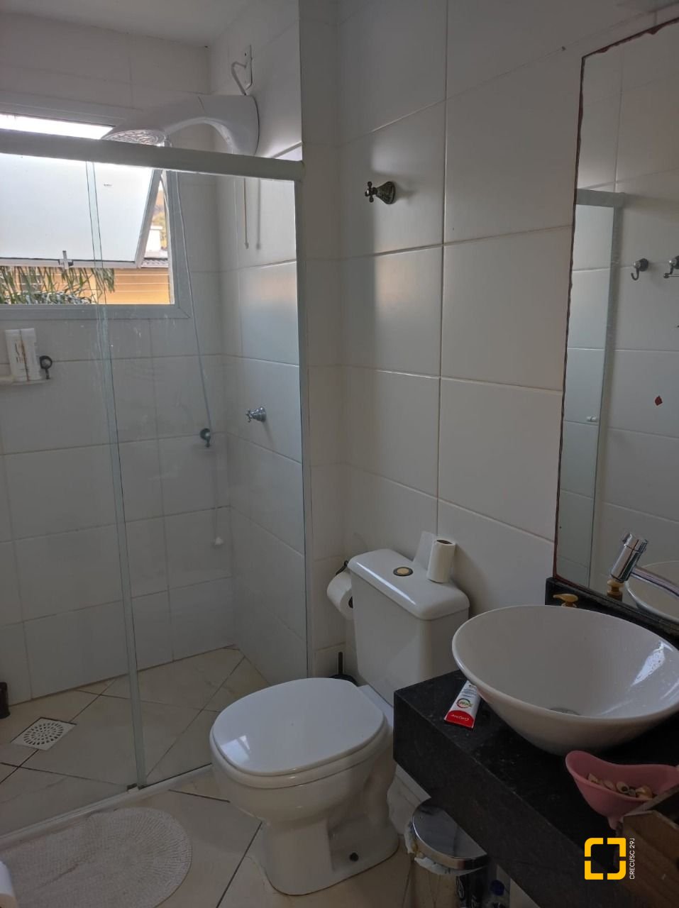 Apartamento com 61m², 2 quartos, 1 garagem, no bairro Potecas em São José