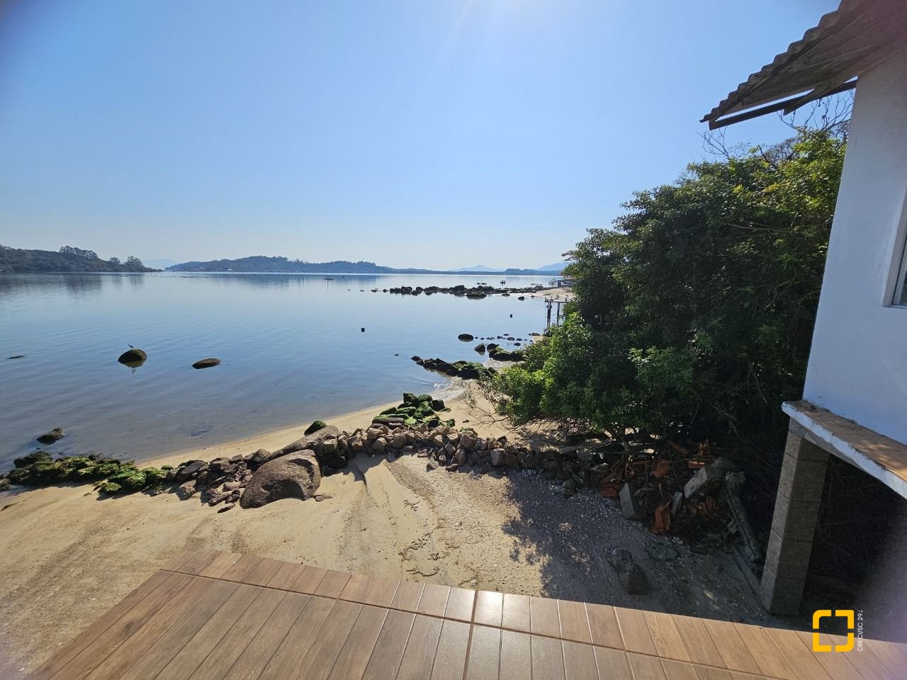 Casa com 150m², 3 quartos (sendo 1 suíte), 2 garagens, no bairro Ribeirão da Ilha em Florianópolis