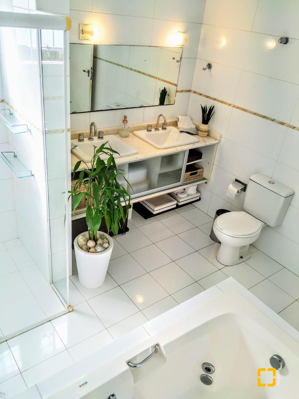 Casa com 450m², 5 garagens, no bairro Centro em Florianópolis